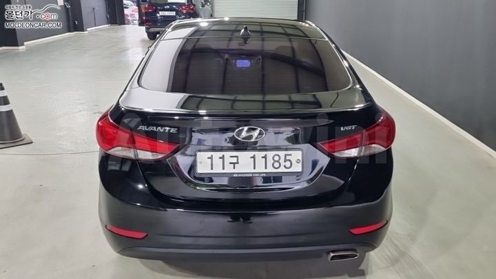 Hyundai Avante 2015 — 4