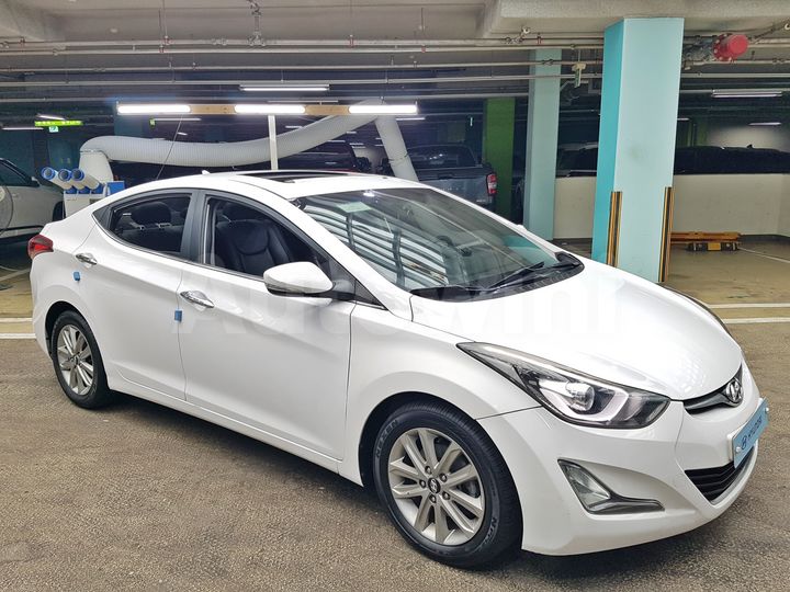 Hyundai Avante 2014 — 4
