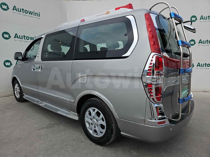 Hyundai Starex 2011 — 3