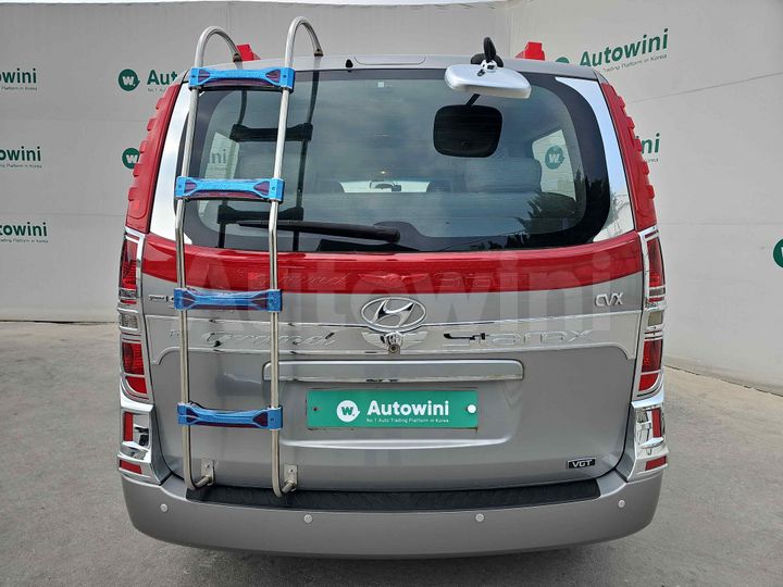 Hyundai Starex 2011 — 4