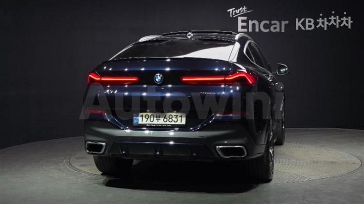 BMW X6 2022 — 4