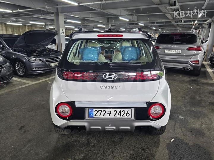 Hyundai Casper 2026 — 3