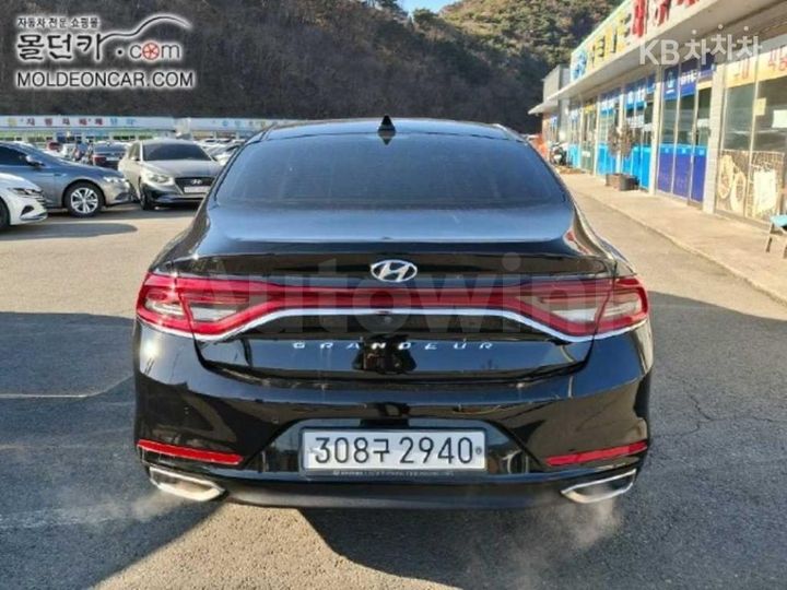 Hyundai Grandeur 2017 — 4