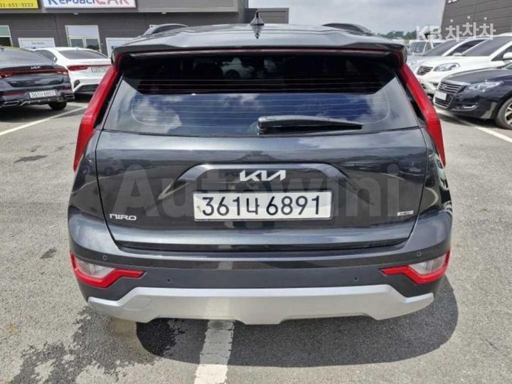 Kia Niro 2022 — 4