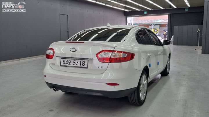 Renault SM3 2010 — 2