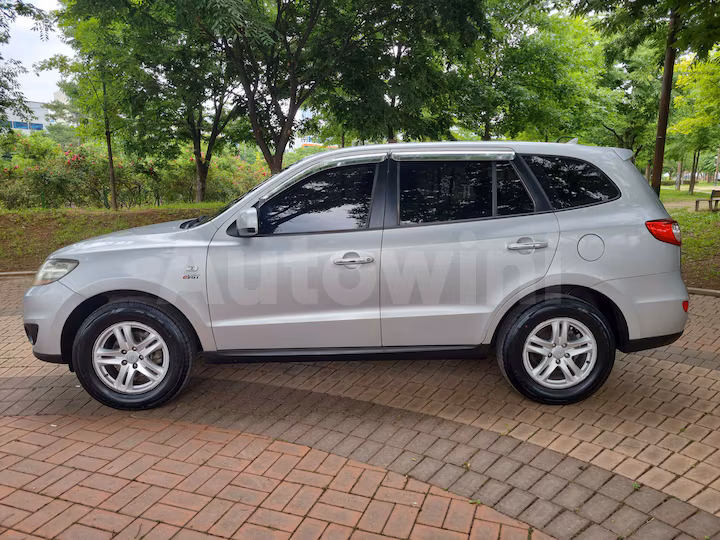 Hyundai SantaFe 2011 — 2