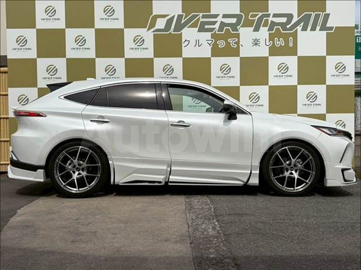Toyota Harrier 2023 — 5