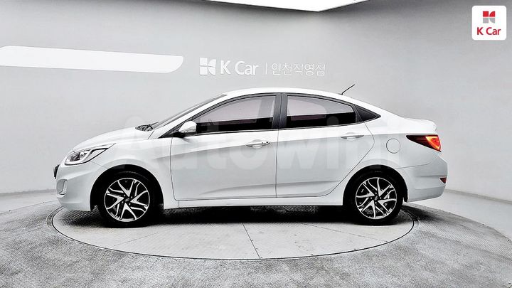 Hyundai Accent 2019 — 3