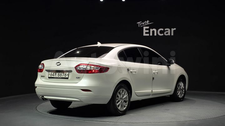 Renault SM3 2013 — 2