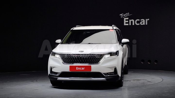 Kia Carnival 2021 — 3