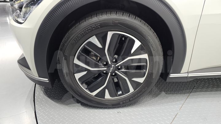 Kia EV6 2022 — 5