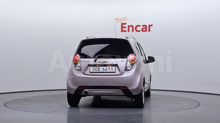 Chevrolet Spark 2012 — 4