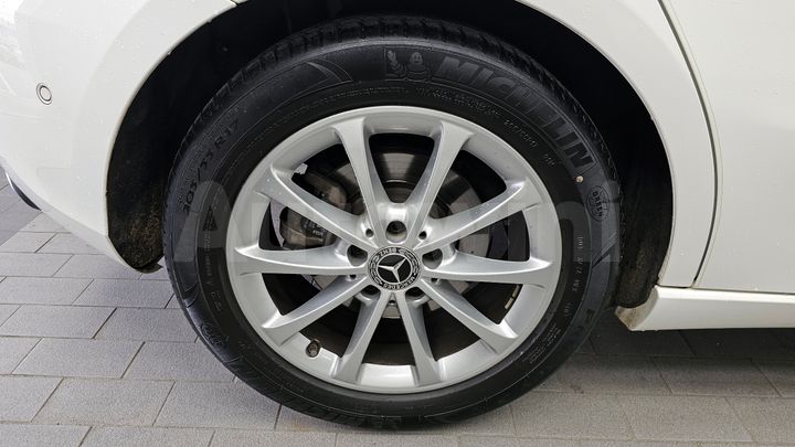 Mercedes Benz A Class 2019 — 5