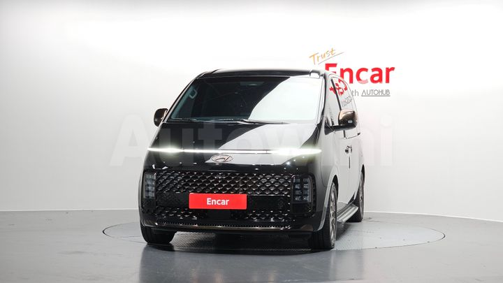 Hyundai Staria 2024 — 3