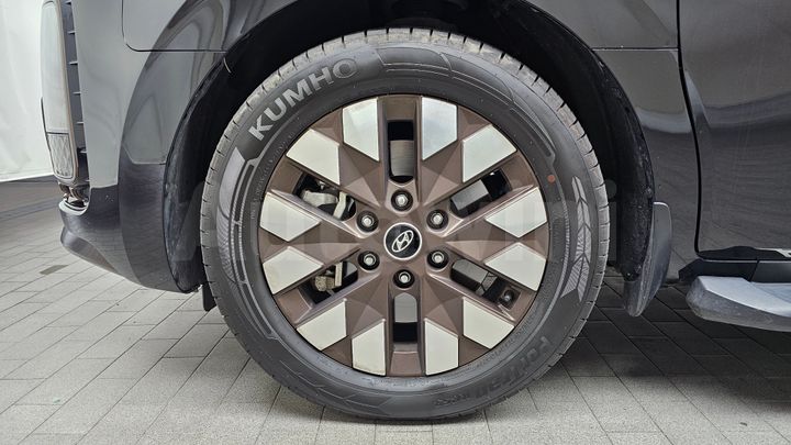 Hyundai Staria 2024 — 5