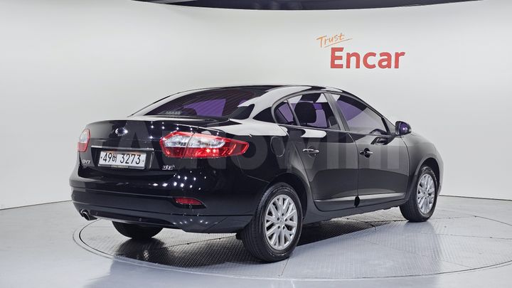 Renault SM3 2014 — 2