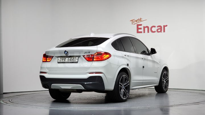 BMW X4 2018 — 2