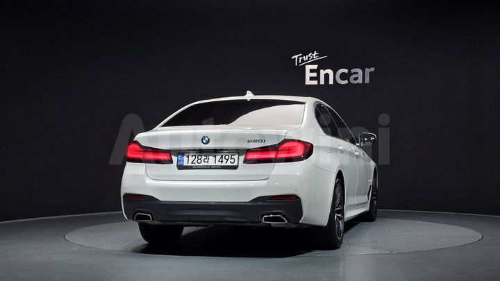BMW 5 Series 2023 — 4
