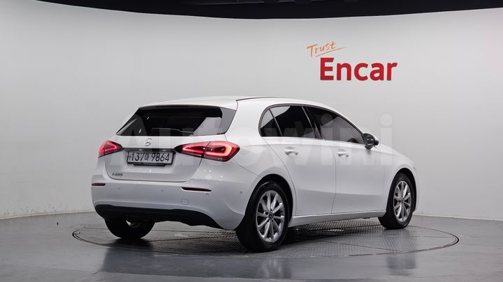 Mercedes Benz A Class 2019 — 2