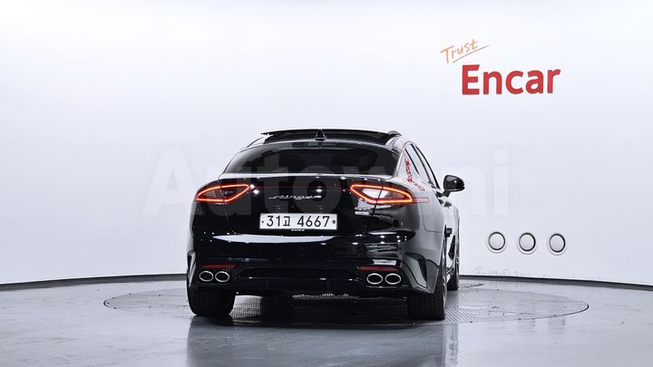 Kia Stinger 2018 — 4