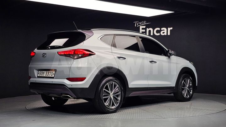 Hyundai Tucson 2017 — 2