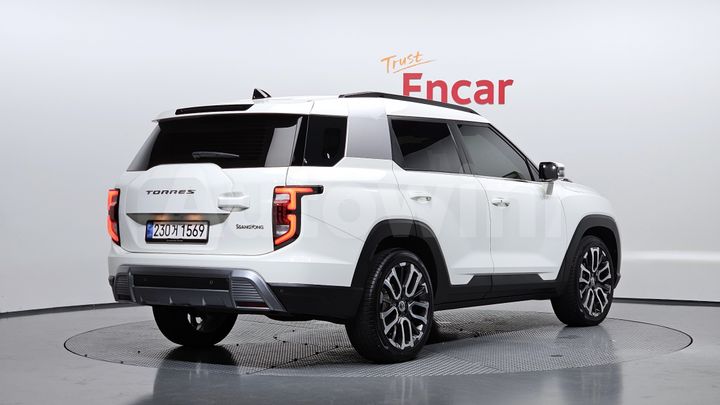 KGM (Ssangyong) Torres 2023 — 2