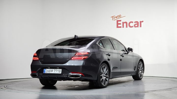 Genesis G70 2021 — 2