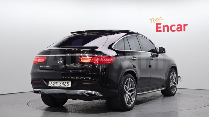 Mercedes Benz GLE Class 2017 — 2