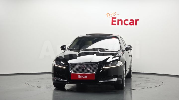 Jaguar XF 2015 — 3