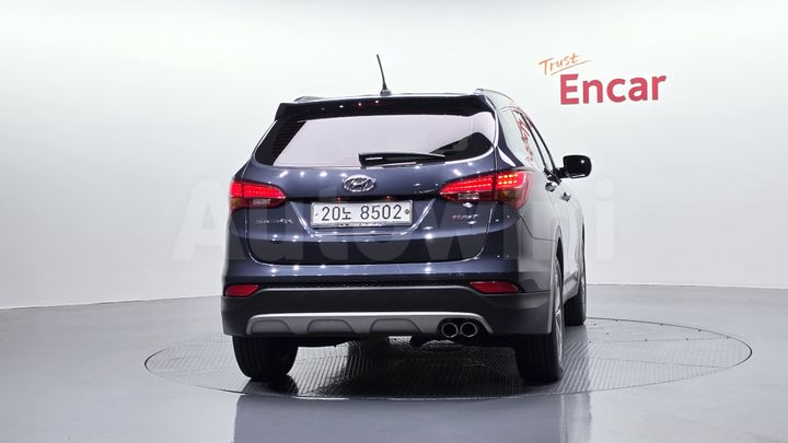 Hyundai SantaFe 2014 — 4