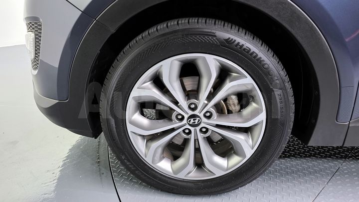 Hyundai SantaFe 2014 — 5