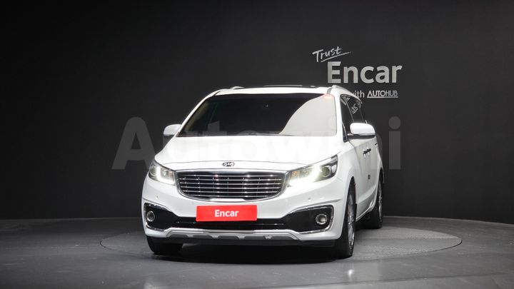 Kia Carnival 2017 — 3