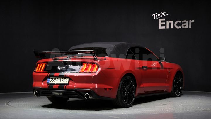 Ford Mustang 2018 — 2