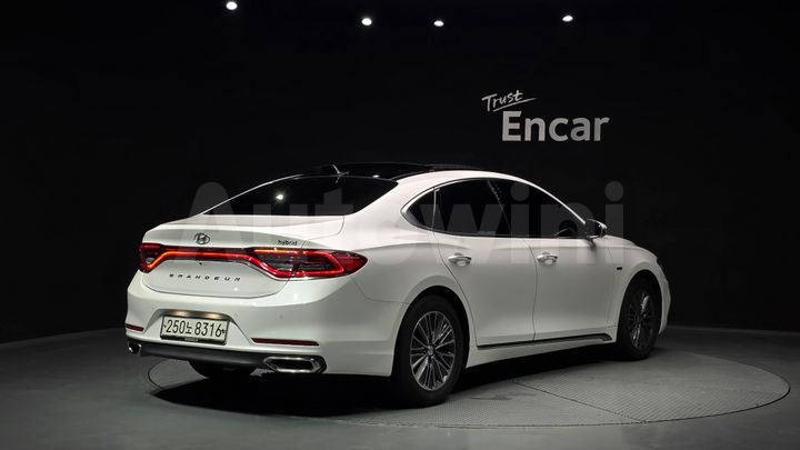 Hyundai Grandeur 2019 — 2