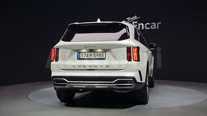 Kia Sorento 2022 — 4