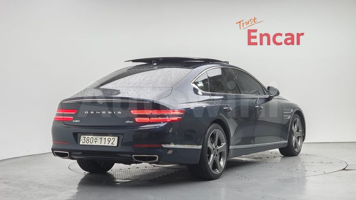 Genesis G80 2023 — 2