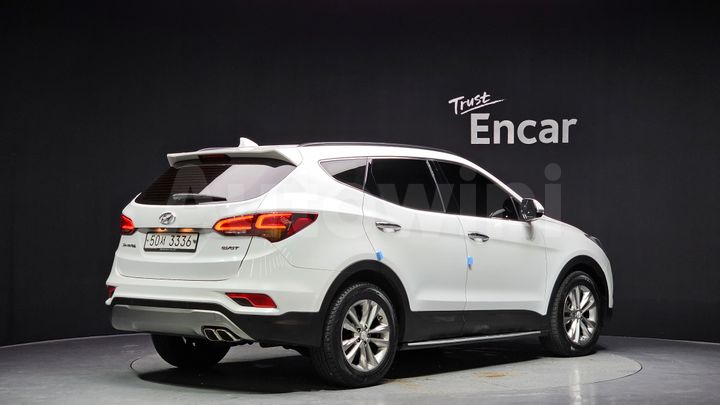 Hyundai SantaFe 2017 — 2