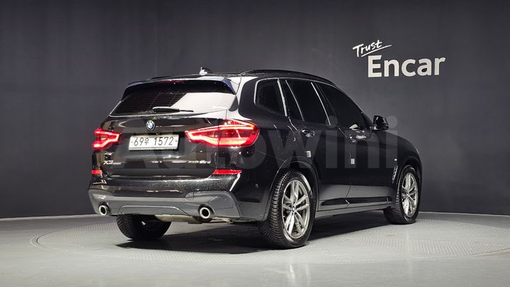 BMW X3 2018 — 2