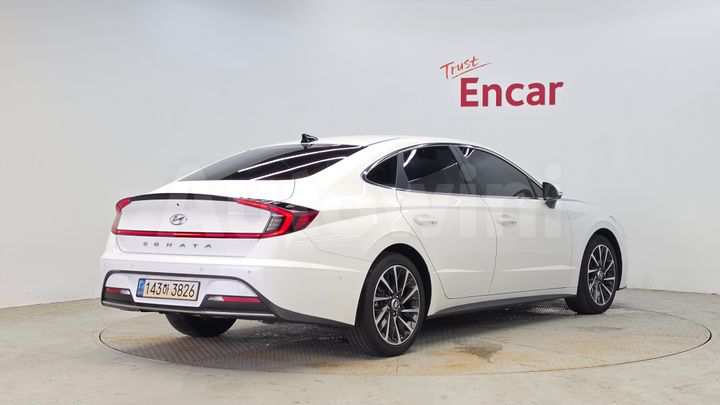 Hyundai Sonata 2023 — 2
