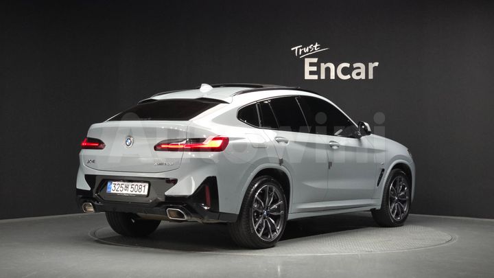 BMW X4 2025 — 2