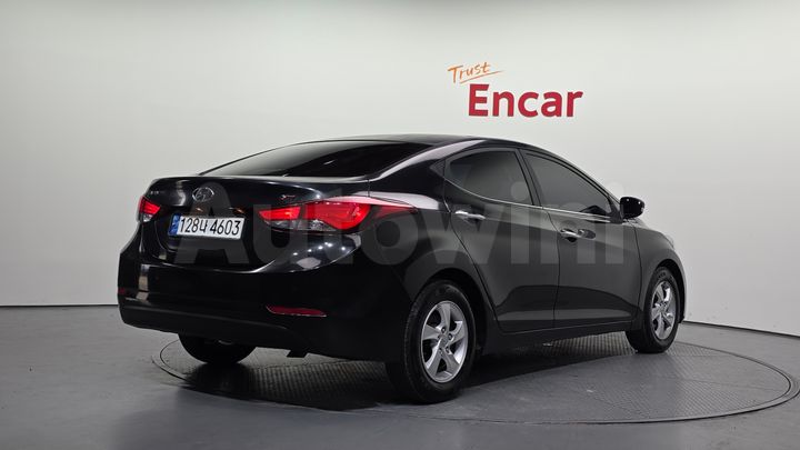 Hyundai Avante 2016 — 2