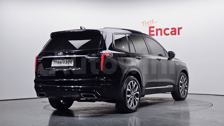 Cadillac XT6 2022 — 2