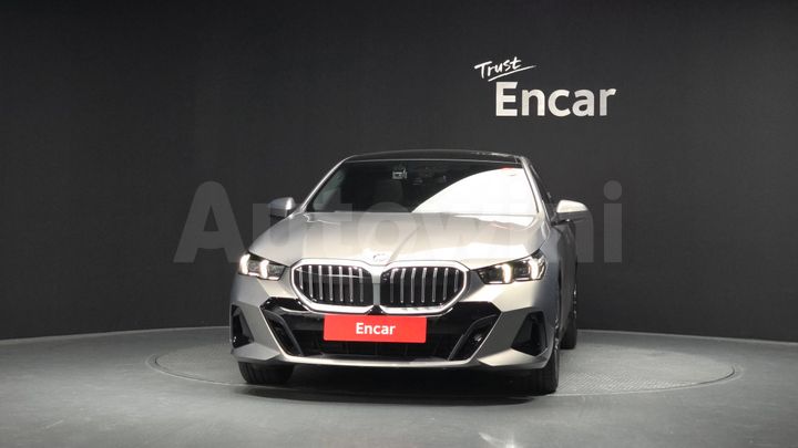 BMW 5 Series 2026 — 3