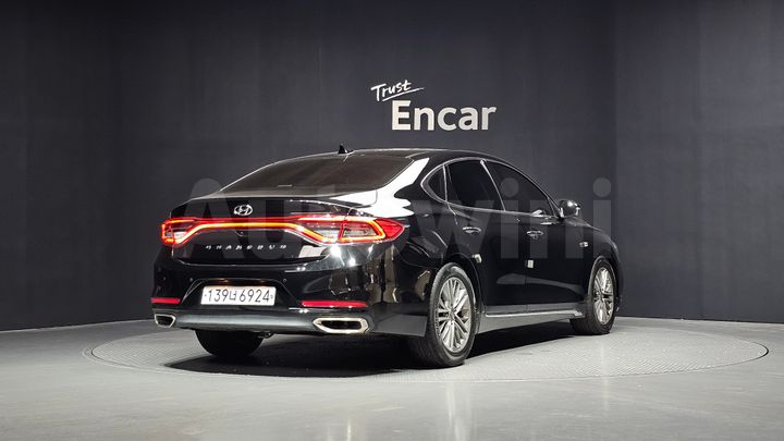 Hyundai Grandeur 2018 — 2
