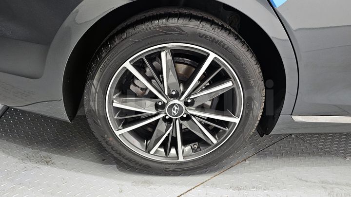 Hyundai Grandeur 2022 — 5