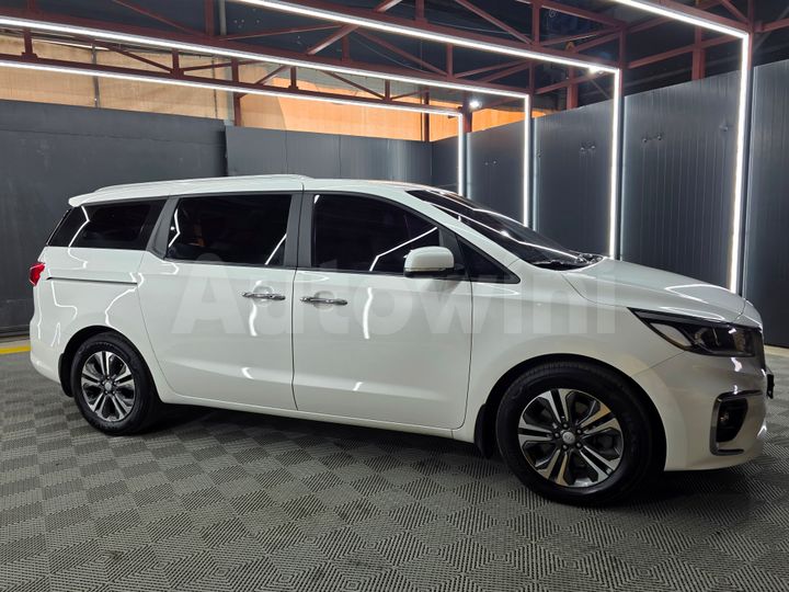 Kia Carnival 2019 — 5