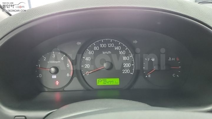 Hyundai Starex 2011 — 5