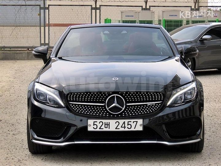 Mercedes Benz C Class 2018 — 5
