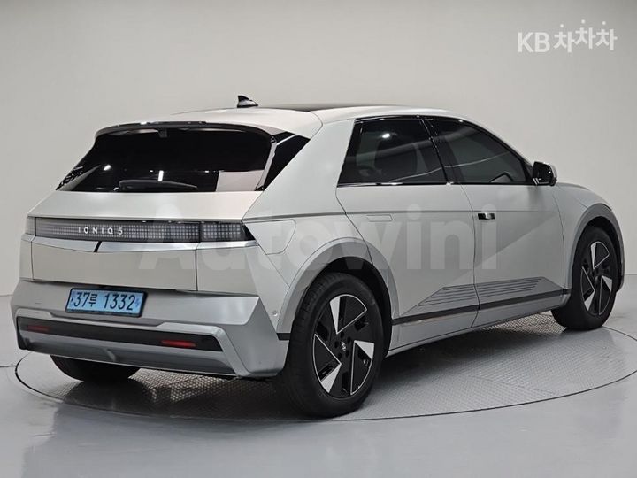 Hyundai Ioniq5 2025 — 4