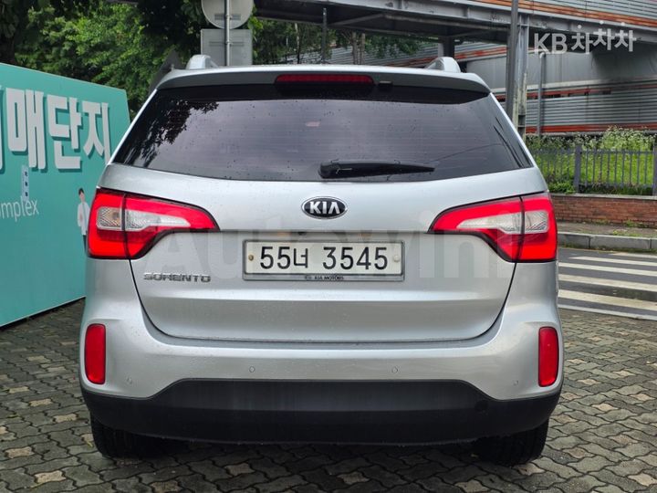Kia Sorento 2013 — 2